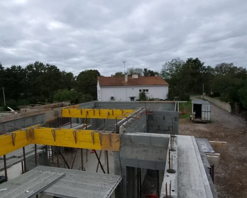 Réalisation d'une construction de maison individuelle à Treize-Septiers par Soulard Maçonnerie