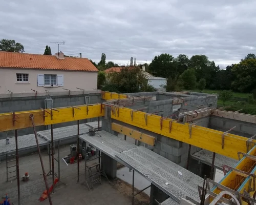 Réalisation d'une construction de maison individuelle à Treize-Septiers par Soulard Maçonnerie